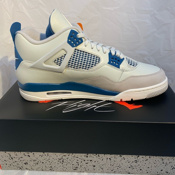 *Sold* Nike Air Jordan 4 Retro 2024 Military Blue Industrial Blue FV5029-141 - Picture 8 of 15